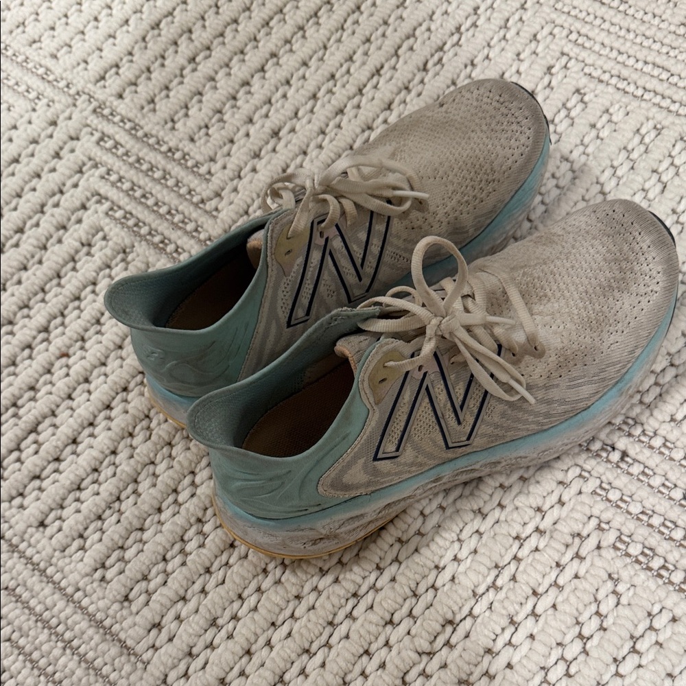 New Balance Cream and Blue Women's Sneakers